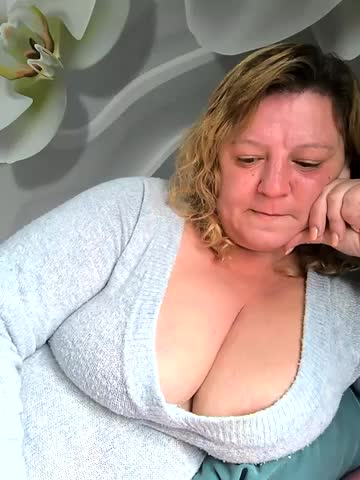 jusichka Adult Chat September 25, 2025