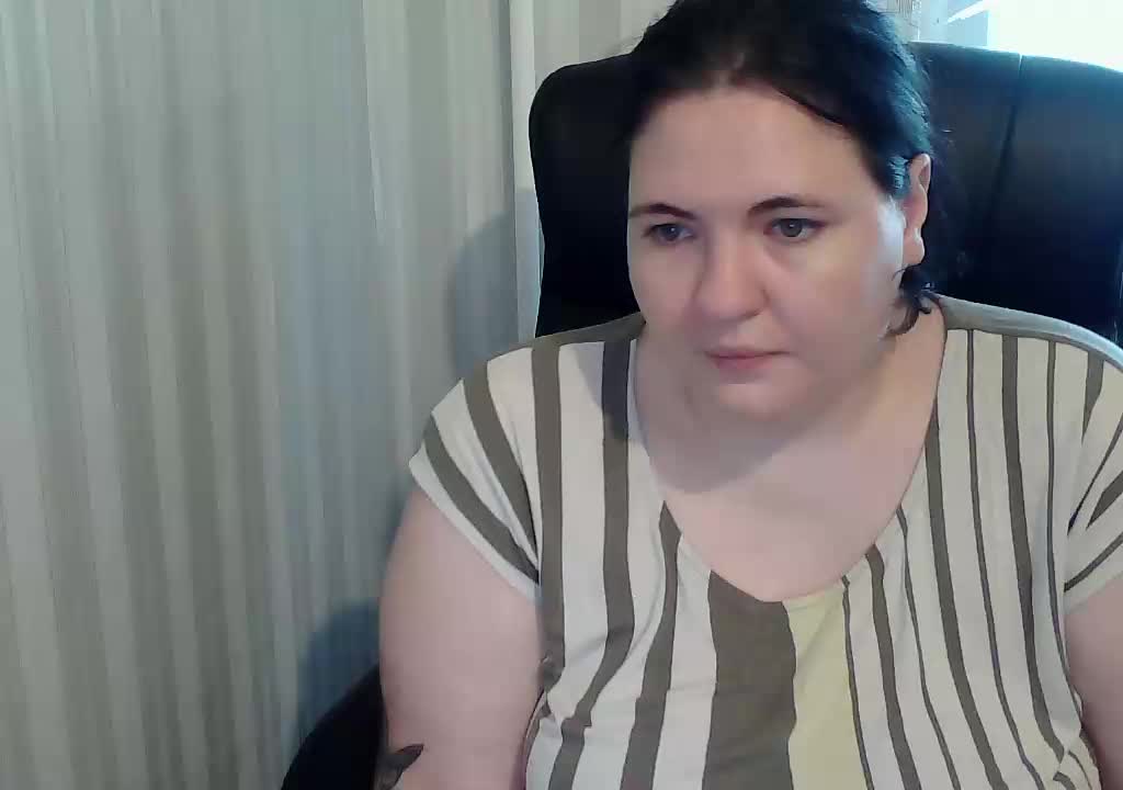 XLisaBlueX Adult Chat September 24, 2025