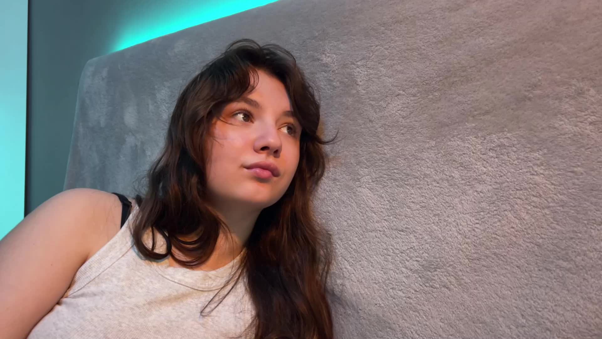 AlisaRichGold Adult Chat September 23, 2025