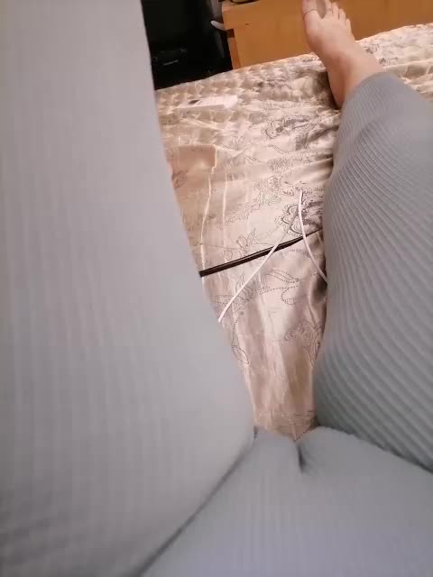 -Tiffany- Adult Chat September 22, 2025