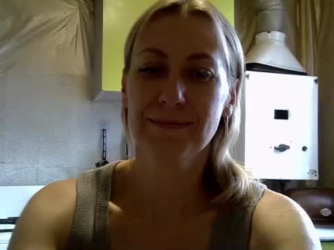 AshleyXHoney Adult Chat September 24, 2025