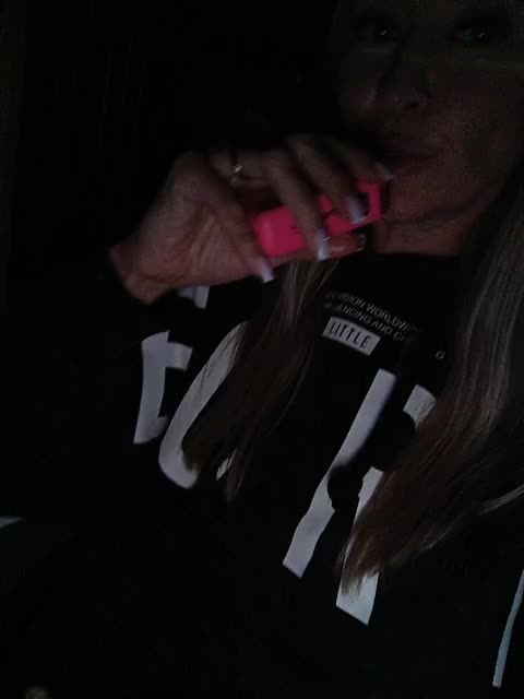 Blondi_Love Adult Chat September 25, 2025