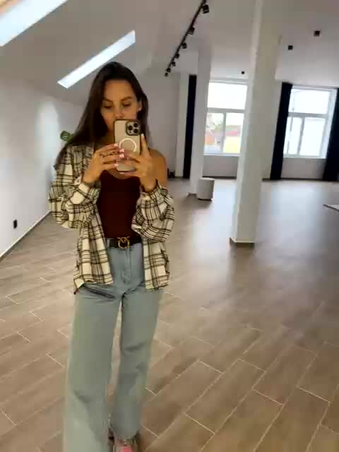 VALERIYAAA Adult Chat September 25, 2025