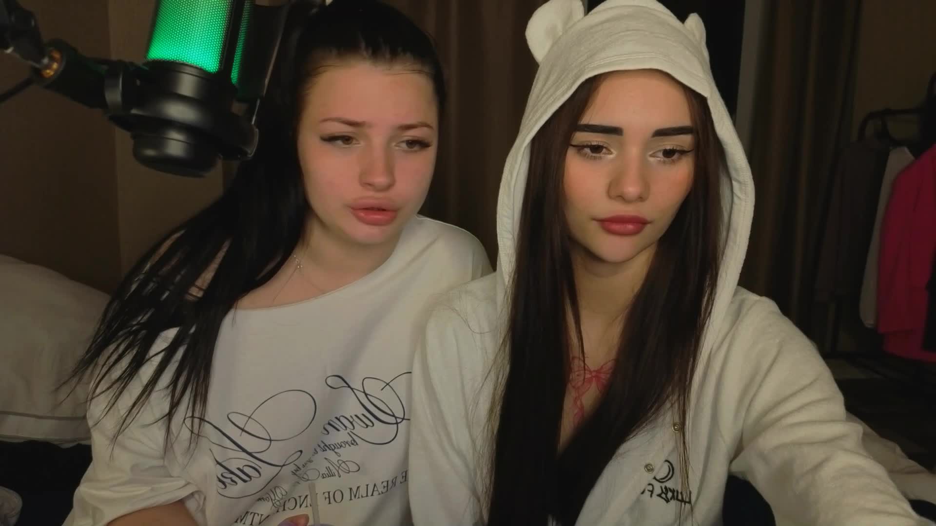 LisaAndDenis Adult Chat September 22, 2025