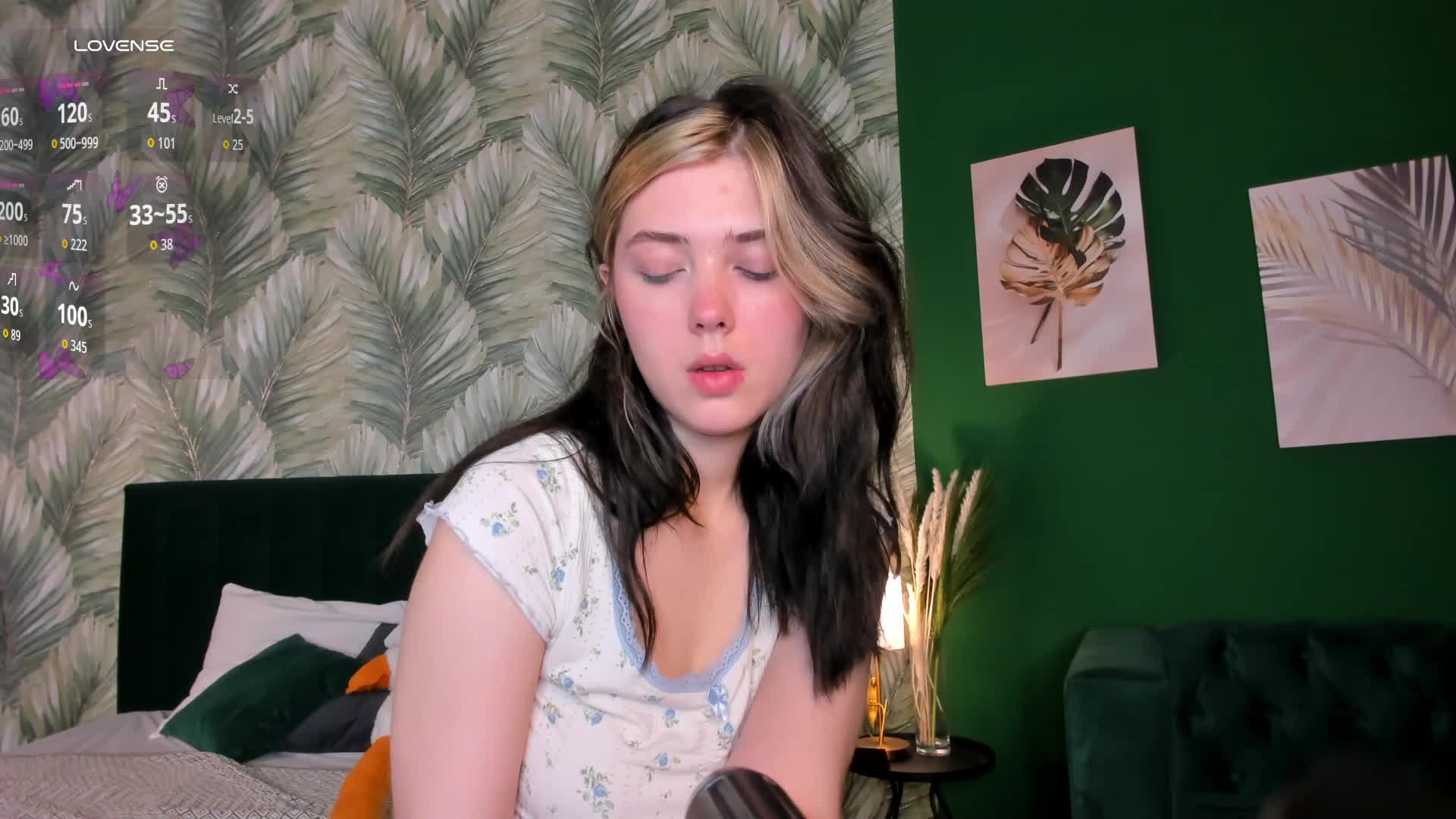 Vanessa-Walters Adult Chat September 24, 2025