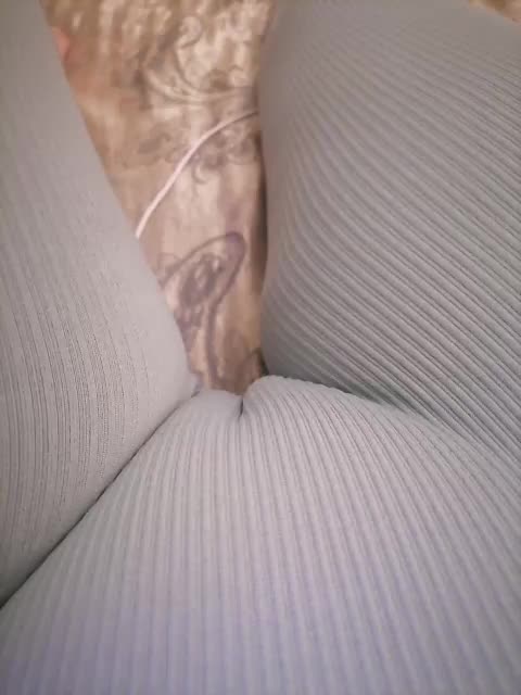 -Tiffany- Adult Chat September 26, 2025