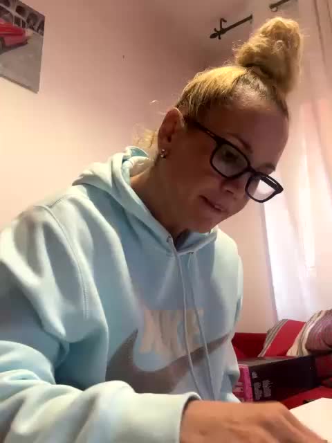 Latinasexy4 Adult Chat September 25, 2025