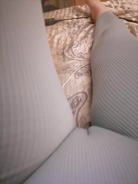 -Tiffany- Adult Chat September 26, 2025