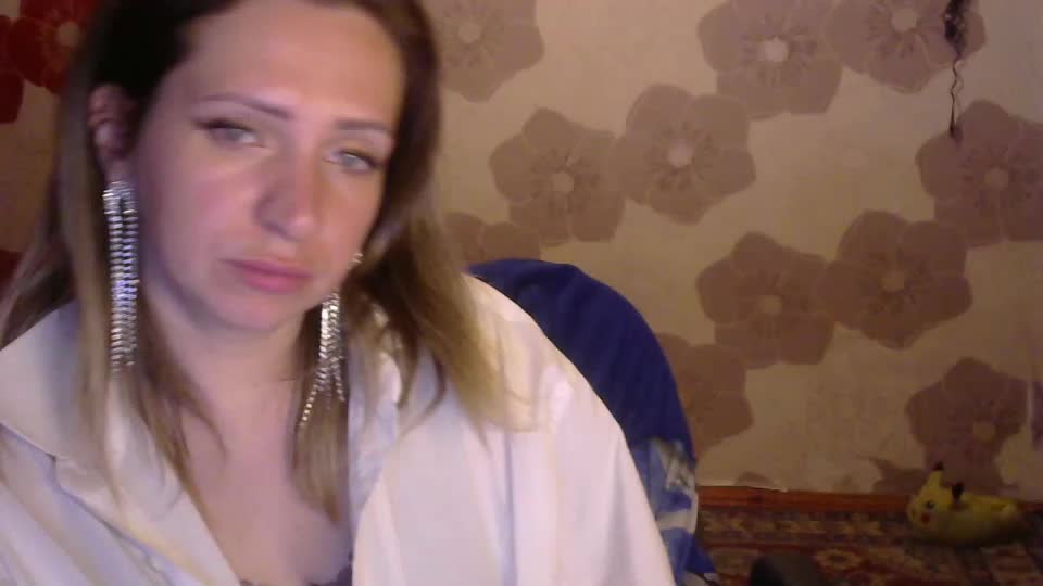 Queen_Daenerys Adult Chat September 26, 2025