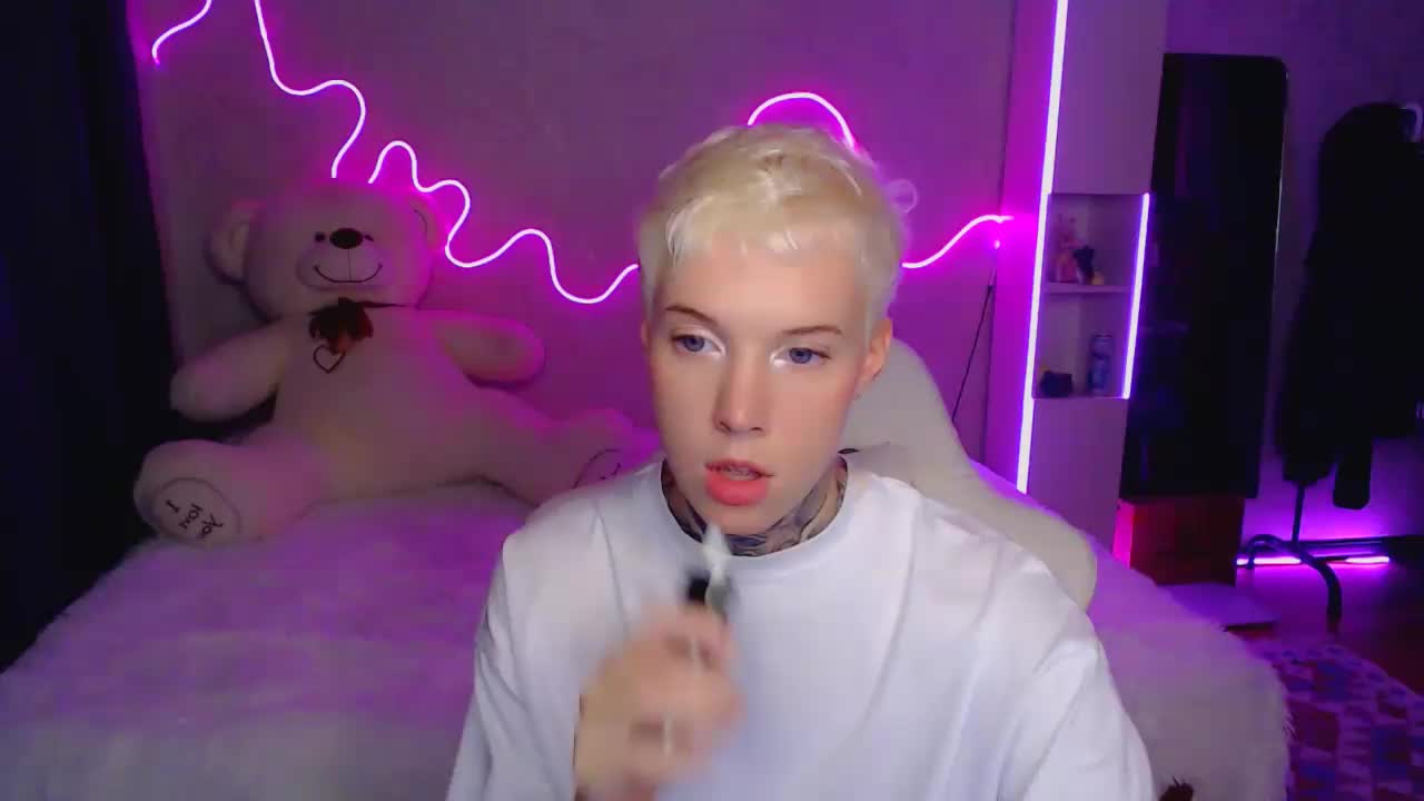 tezes Adult Chat September 26, 2025