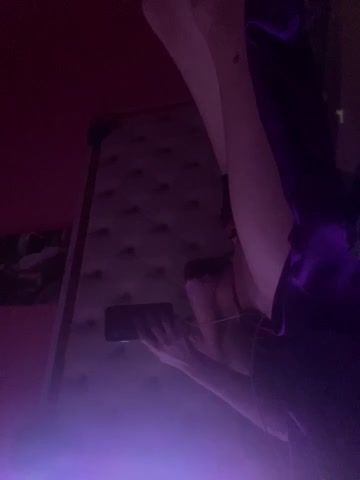 Flossy_Vettie Adult Chat September 26, 2025