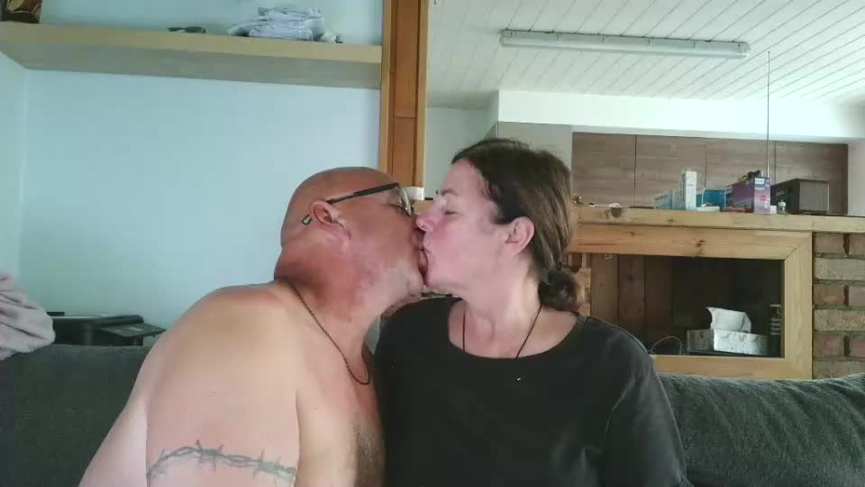 sanroom Adult Chat September 21, 2025