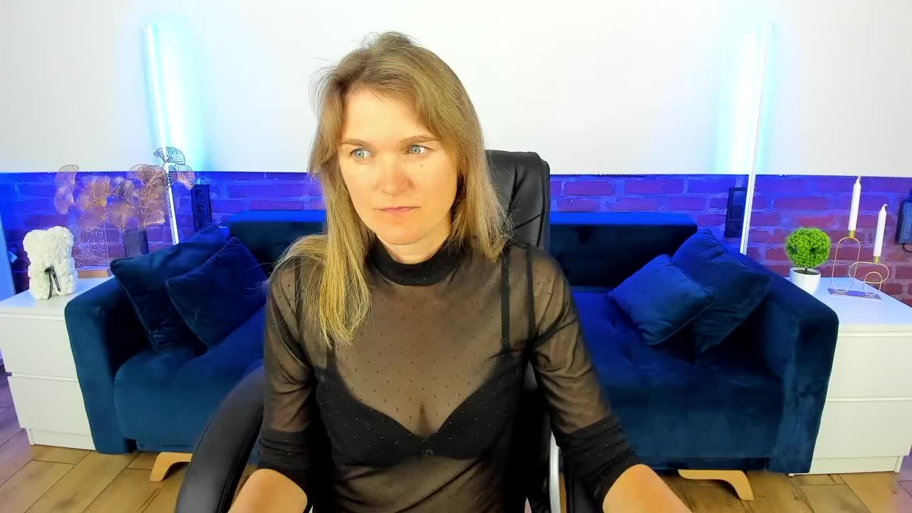 Annabel-xxx Adult Chat September 26, 2025