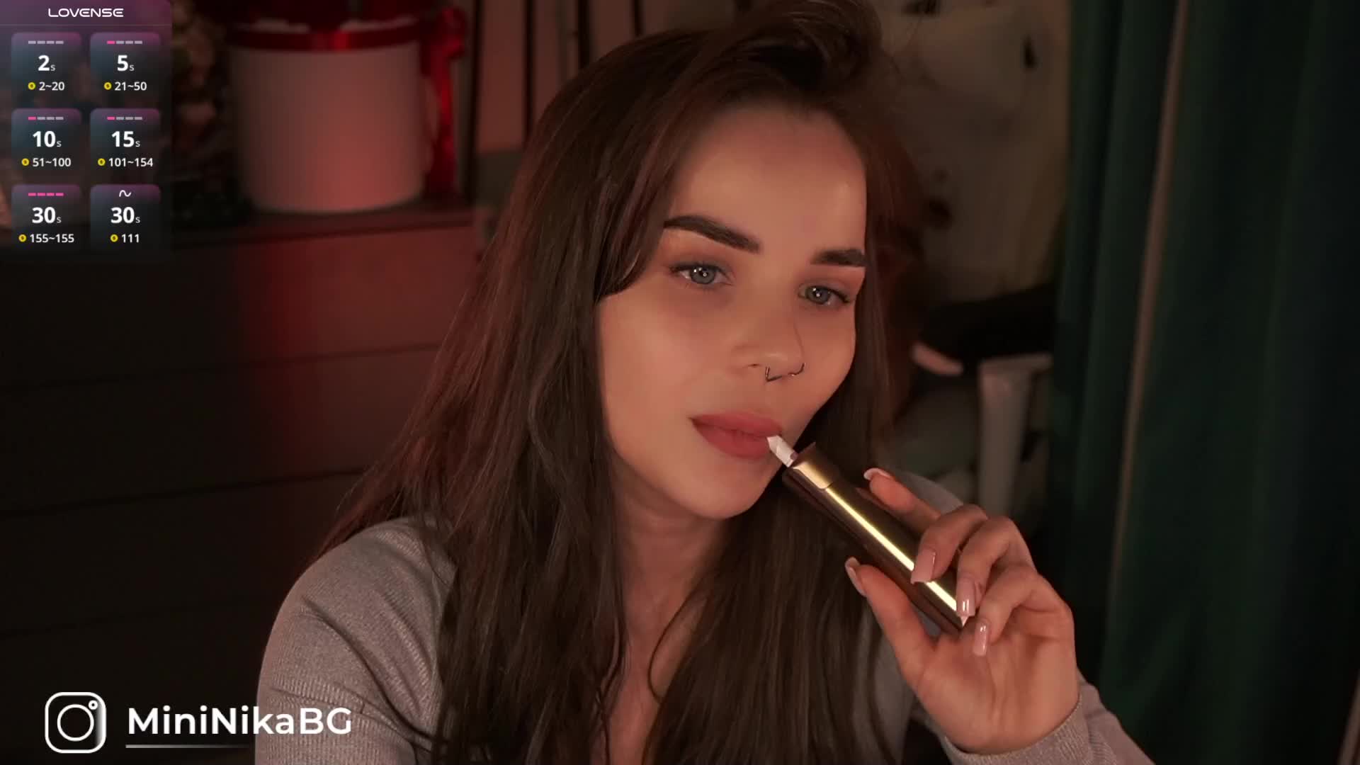 MiniNika Adult Chat September 26, 2025