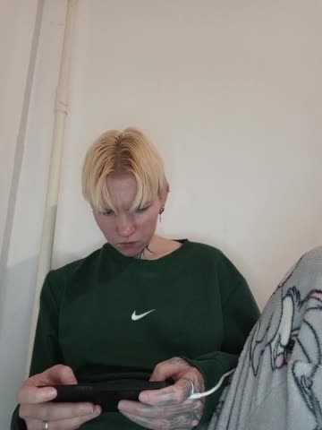 Zhenyya- Adult Chat September 25, 2025