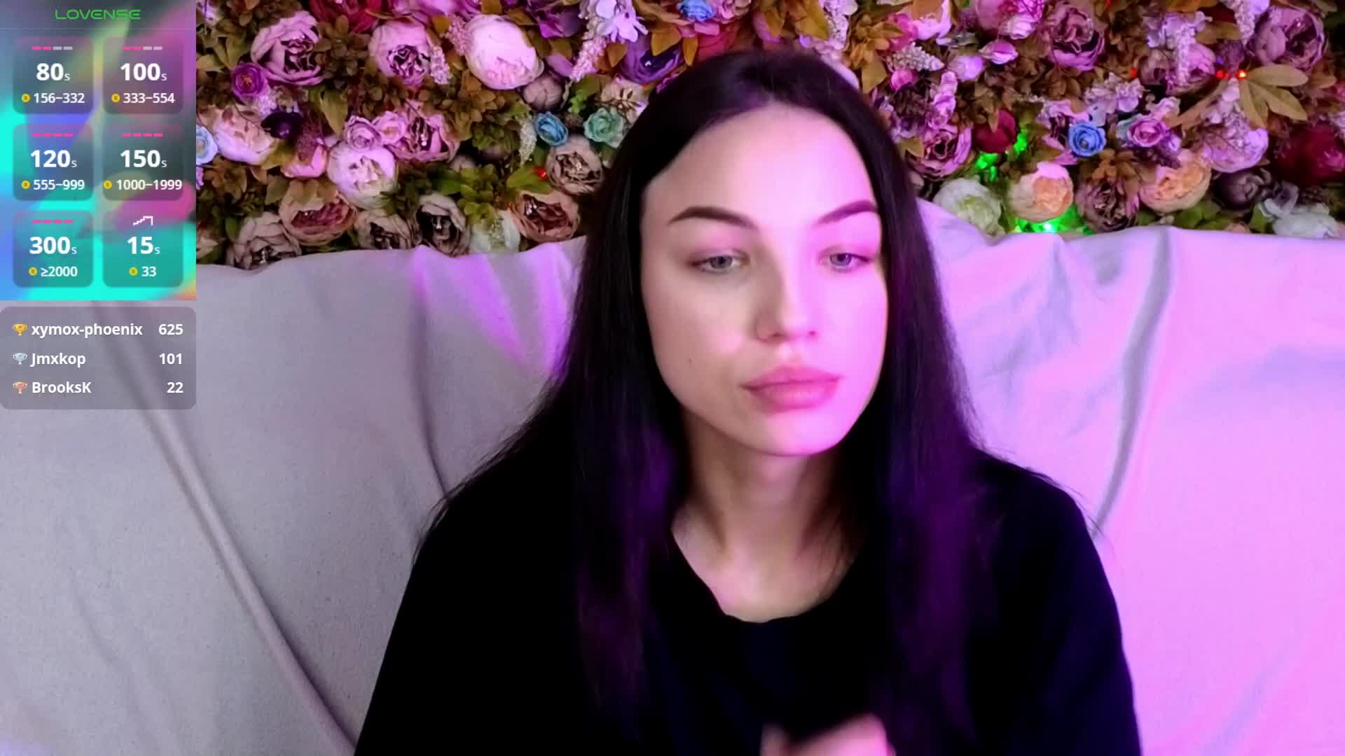 EmilyLuxxxury Adult Chat September 26, 2025