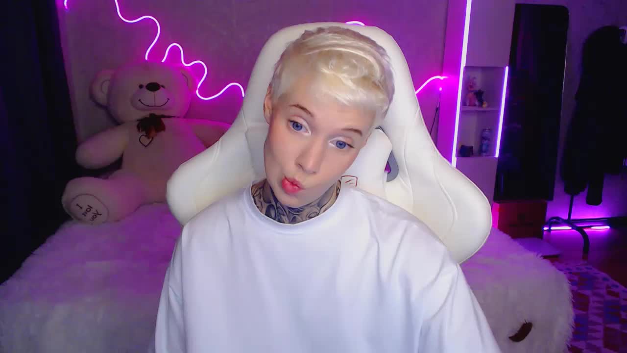 tezes Adult Chat September 26, 2025