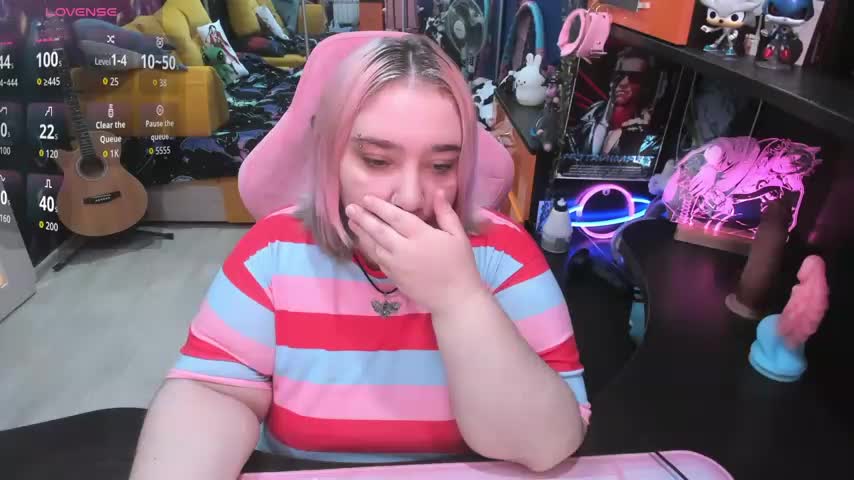 Softie_Sofy Adult Chat September 26, 2025