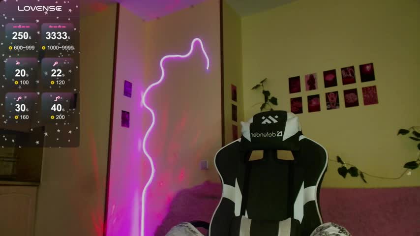 cherry_crushhh Adult Chat September 26, 2025