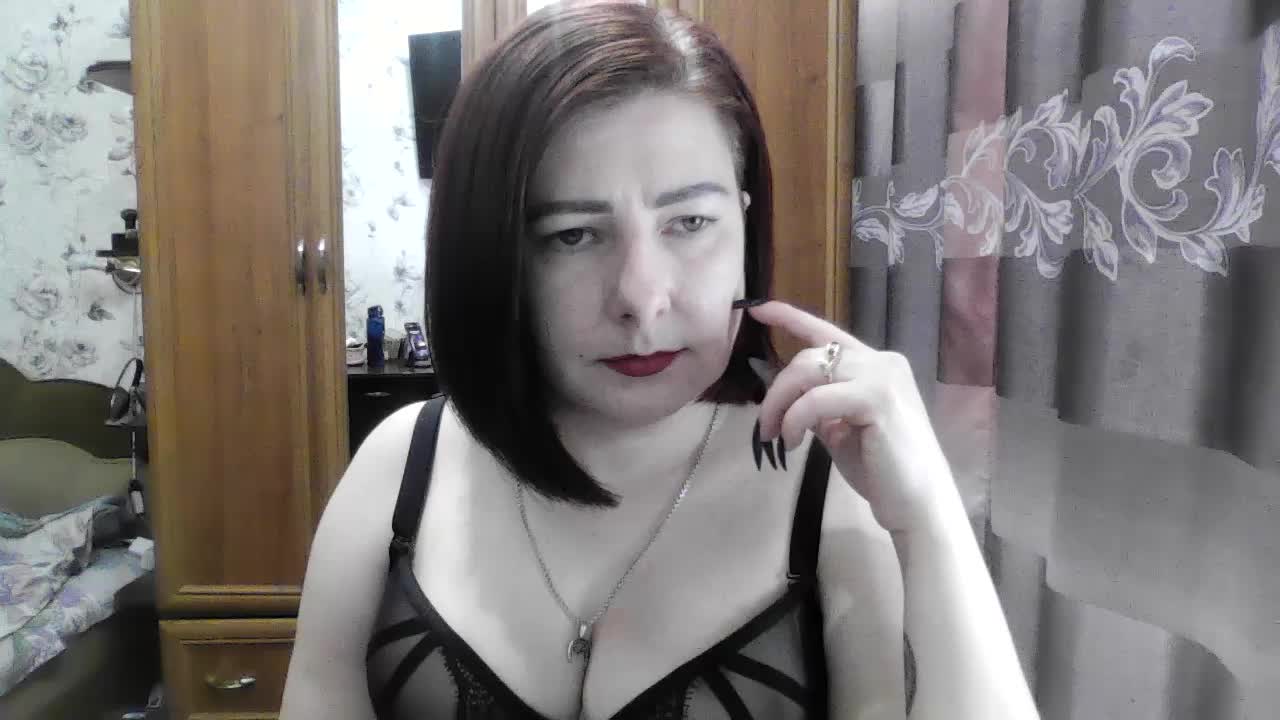 SophieNightAh Adult Chat September 26, 2025