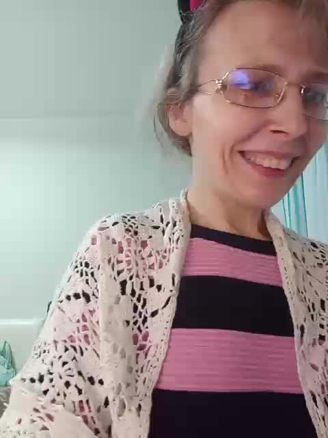 -Queen-Margo- Adult Chat September 27, 2025
