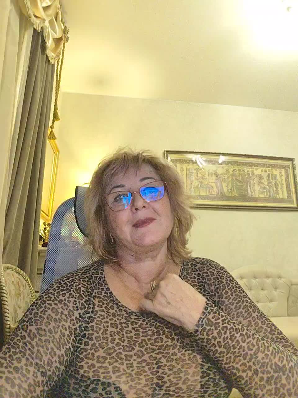 KarinkaSweet Adult Chat September 27, 2025