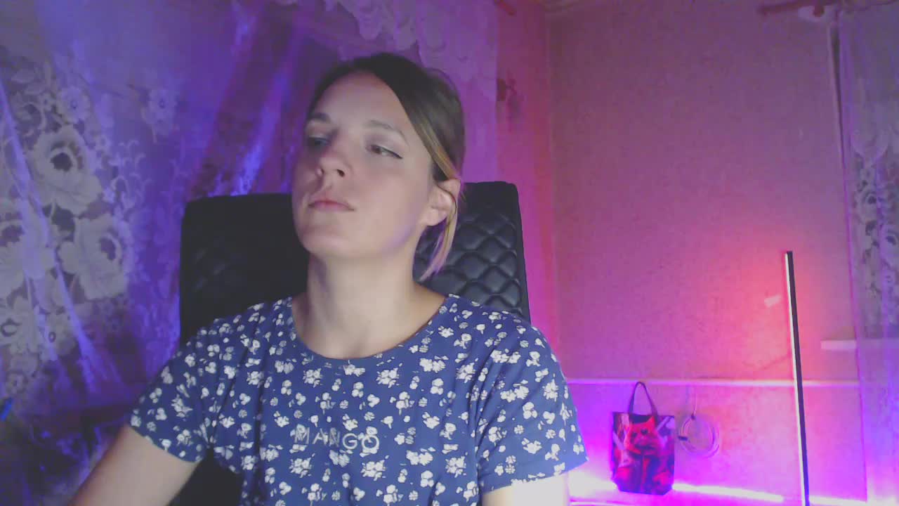 Babymuro4ka Adult Chat September 27, 2025