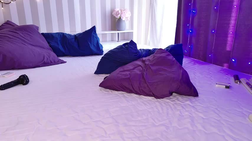 Katrin_Honey Adult Chat September 27, 2025