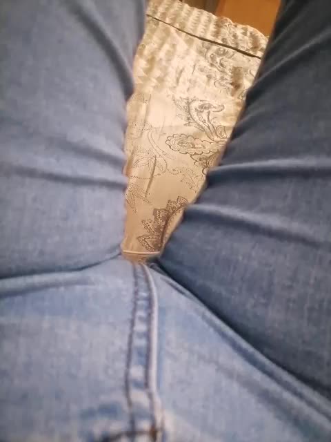 -Tiffany- Adult Chat September 27, 2025