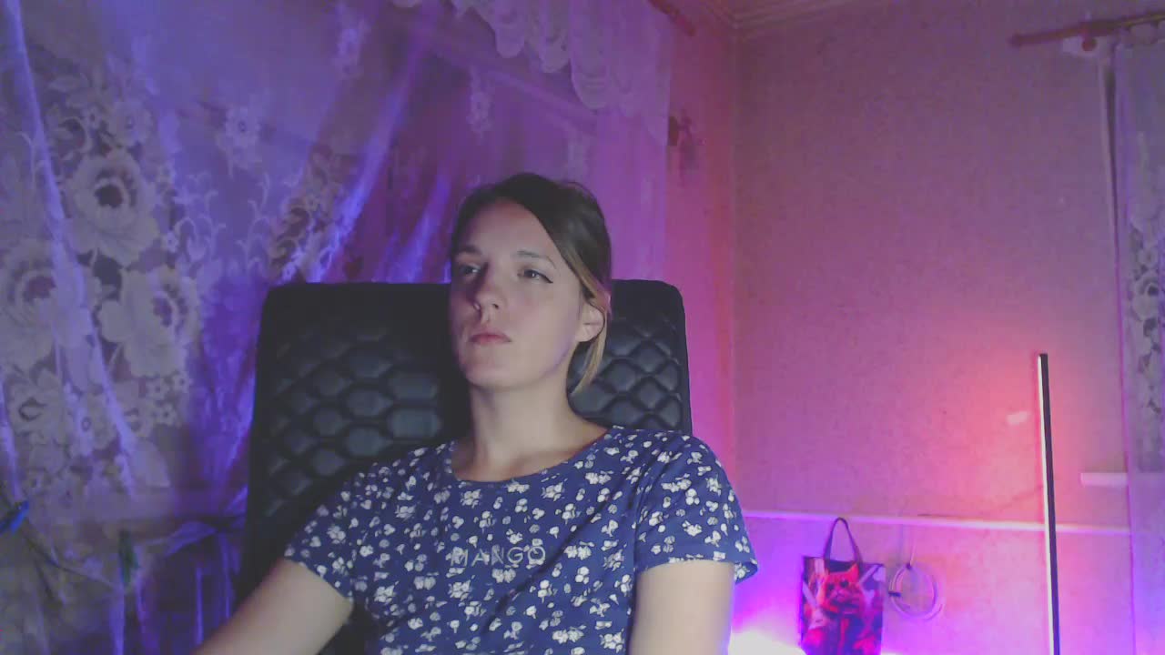 Babymuro4ka Adult Chat September 27, 2025