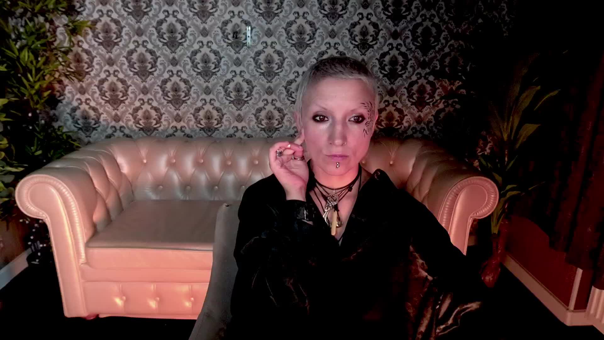 MiraMoonn Adult Chat September 28, 2025