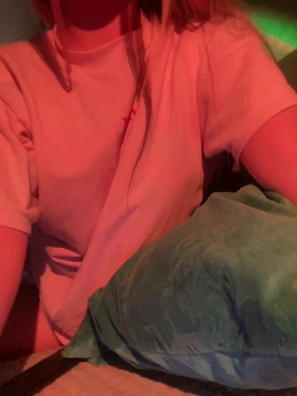 JULIE21 Adult Chat September 28, 2025