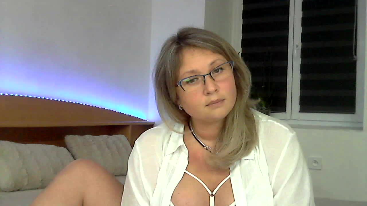 NERVOMOTINA Adult Chat September 28, 2025