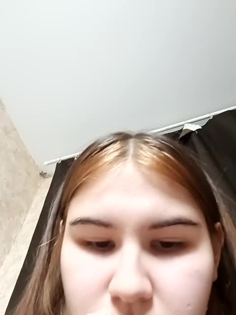 littleowlx Adult Chat September 28, 2025