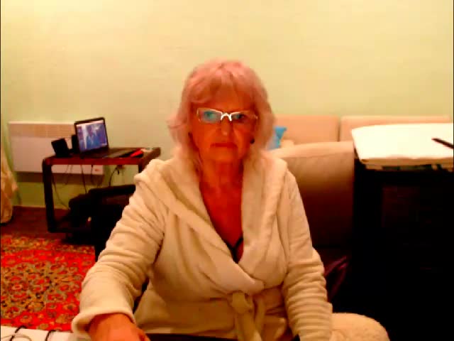 Natalia7634 Adult Chat September 28, 2025