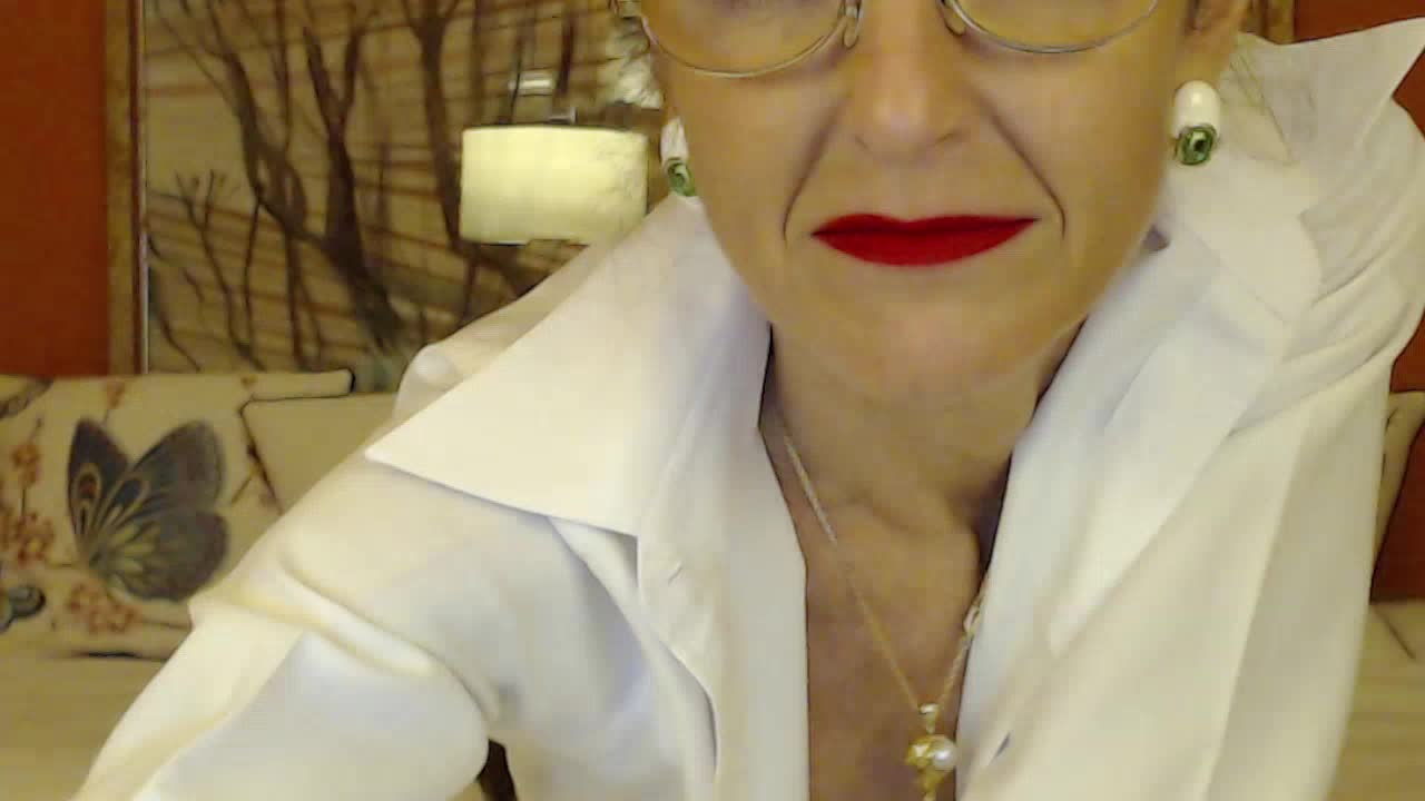 Lora8888 Adult Chat September 28, 2025