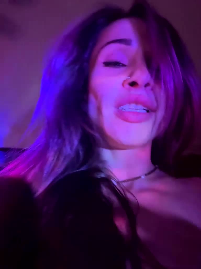 VIP17CoupleDream Adult Chat September 28, 2025