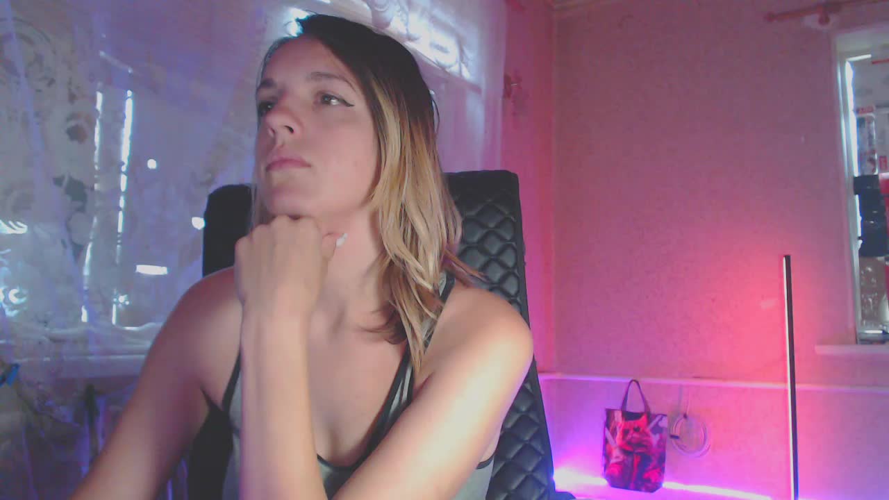 Babymuro4ka Adult Chat September 28, 2025