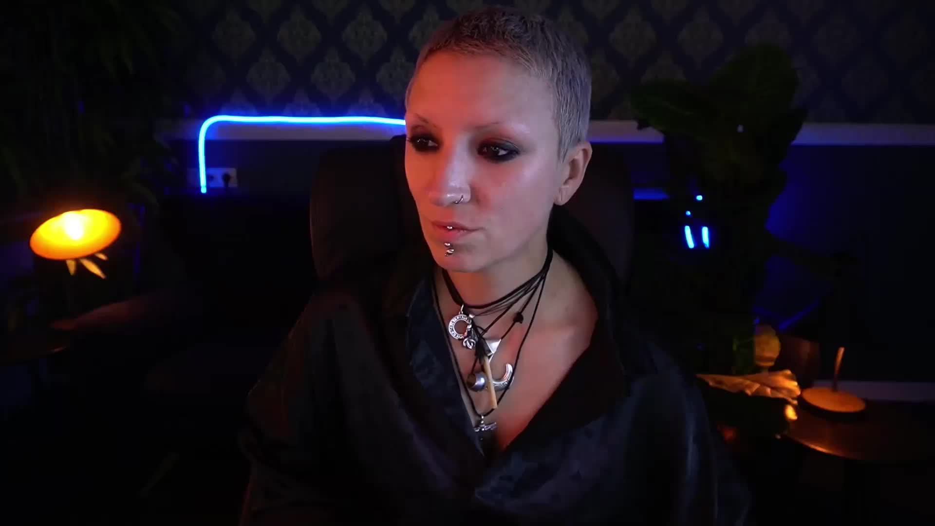 MiraMoonn Adult Chat September 28, 2025