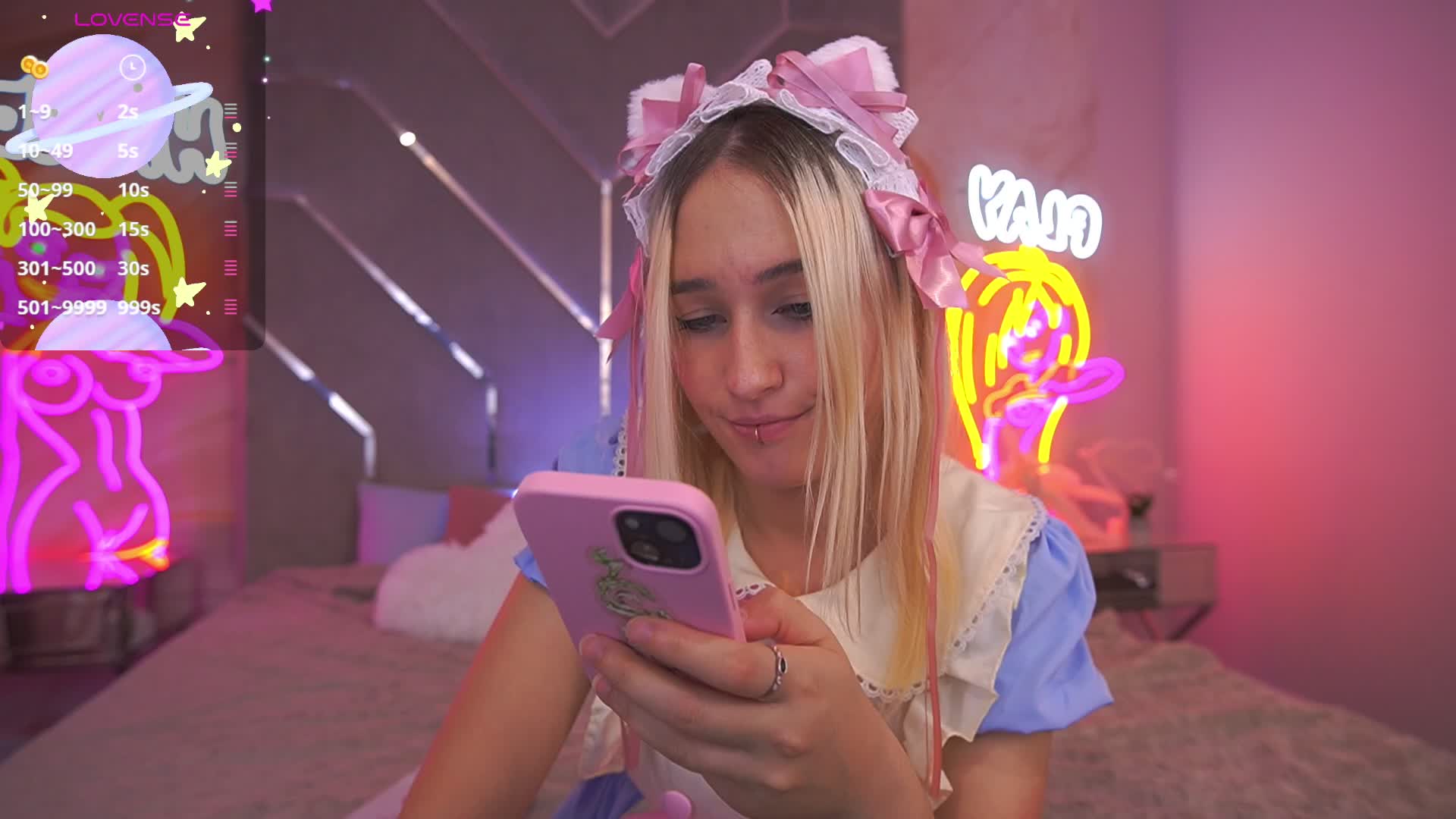 LilElfie Adult Chat September 28, 2025