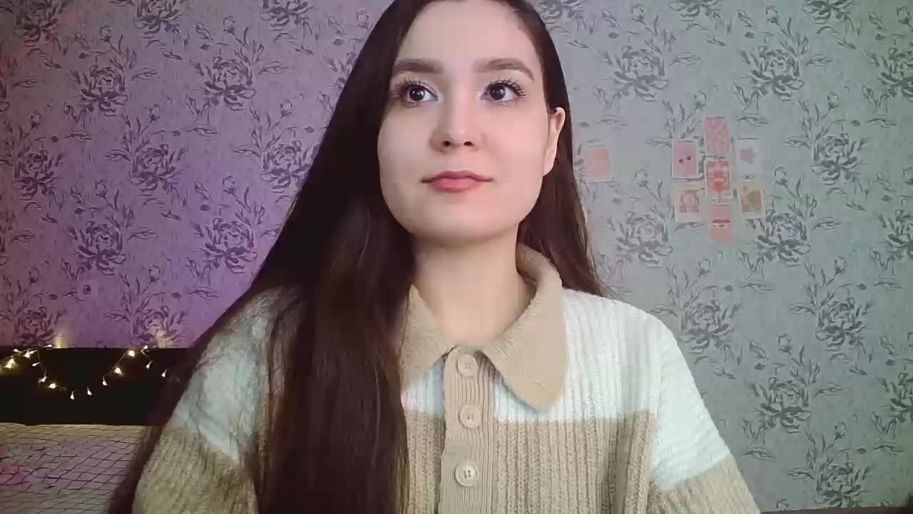 annie-fleur Adult Chat September 28, 2025