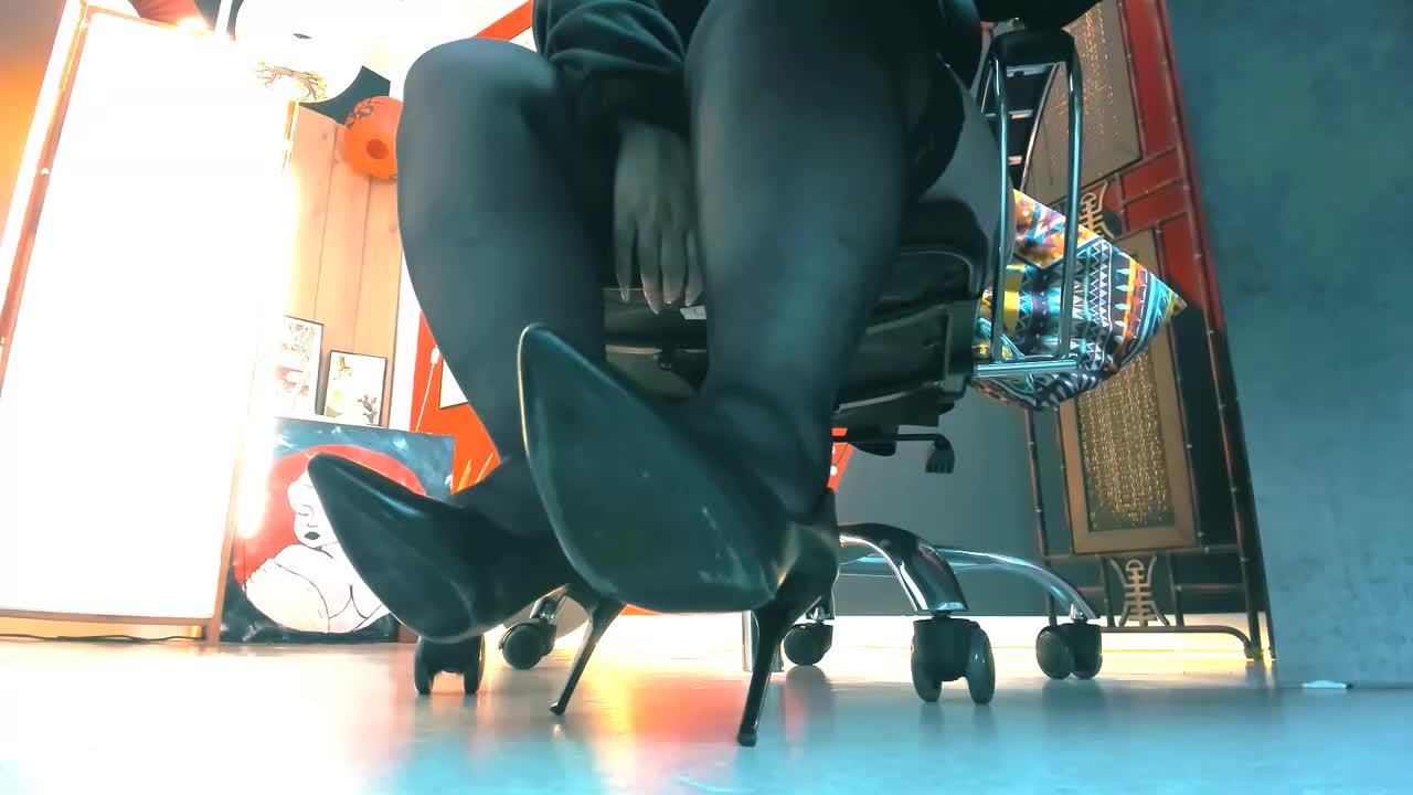 SladaDell Adult Chat September 28, 2025