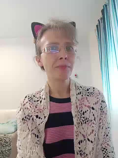 -Queen-Margo- Adult Chat September 28, 2025
