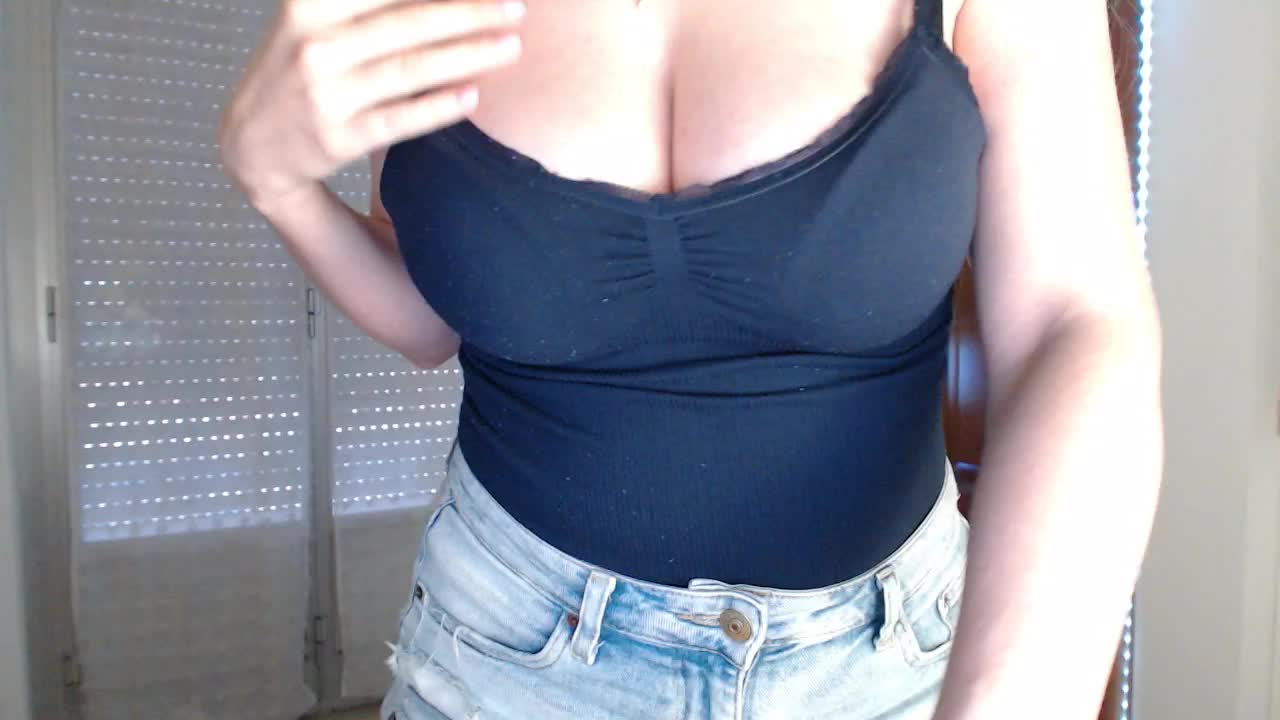 Alina-Lovely Adult Chat September 28, 2025