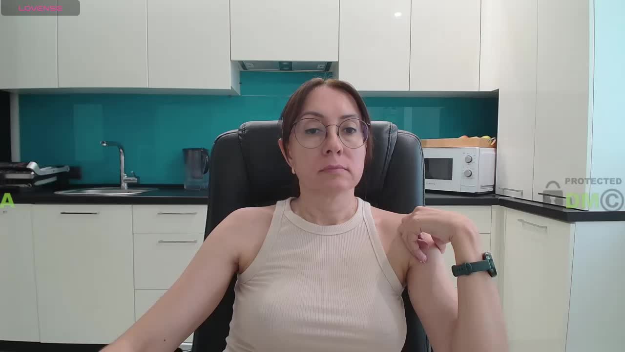 Valerianice Adult Chat September 28, 2025