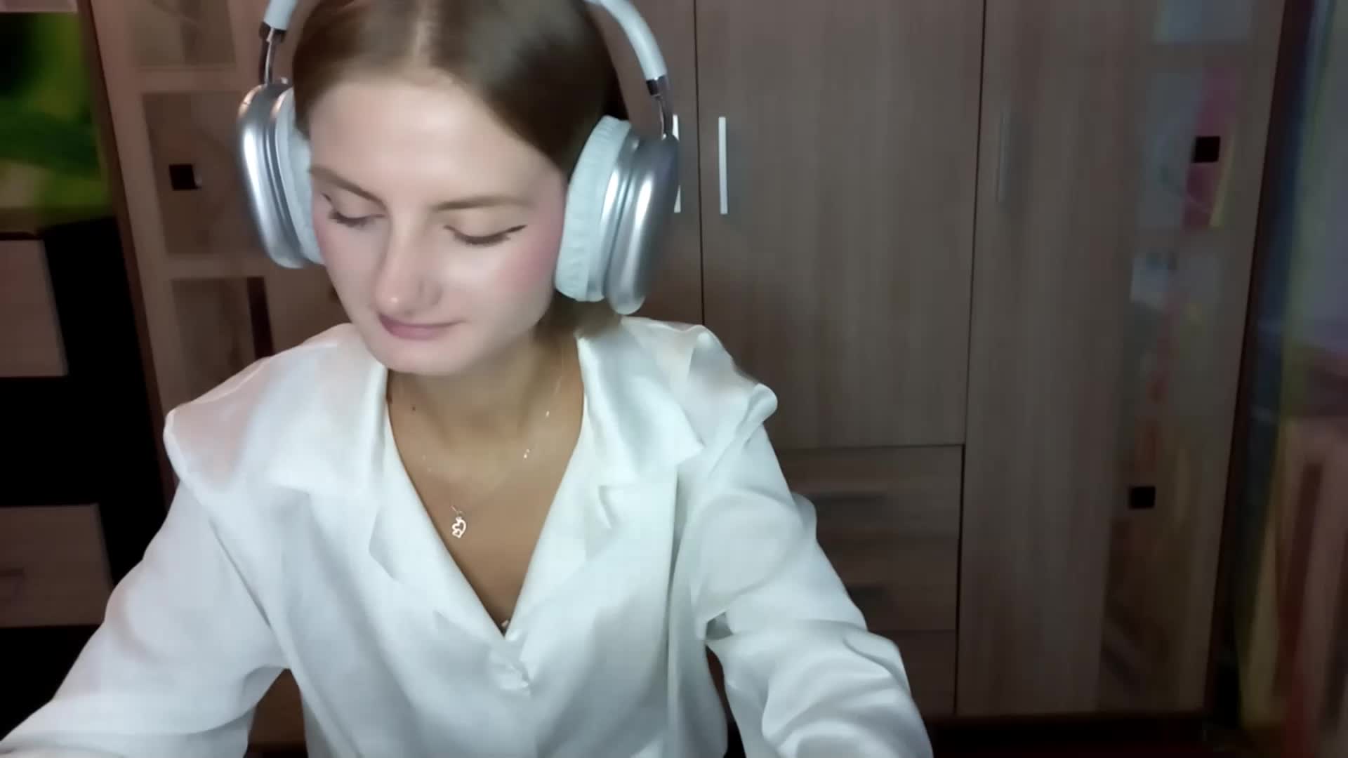 AuroraRow Adult Chat September 28, 2025