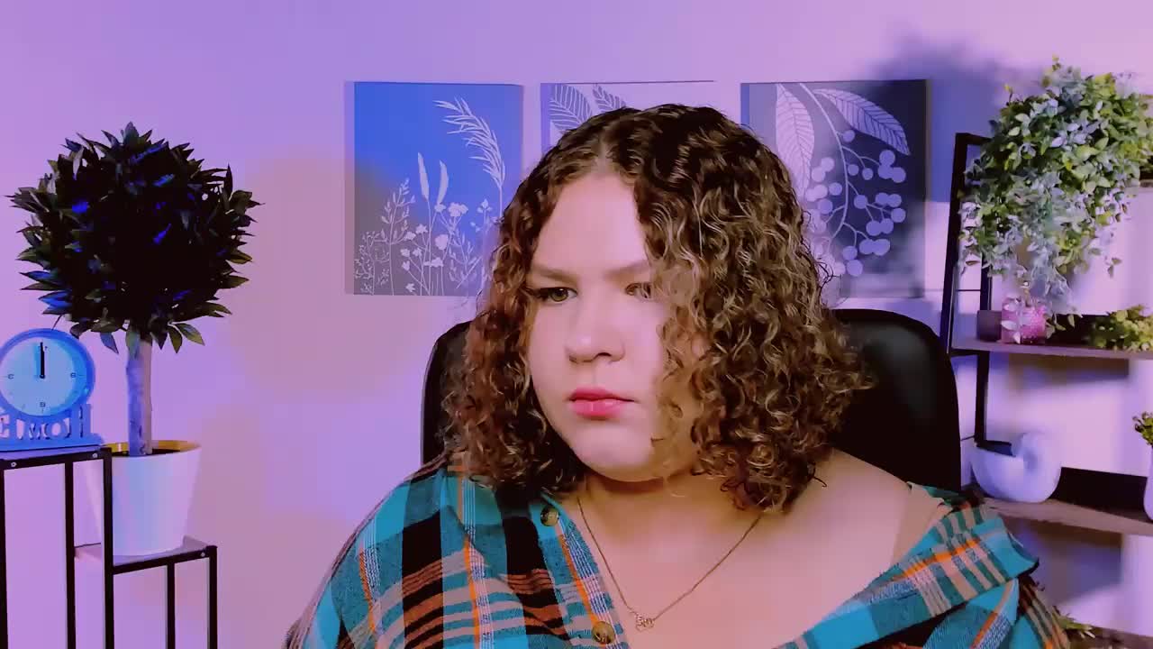 FlorenceAnderson Adult Chat September 28, 2025