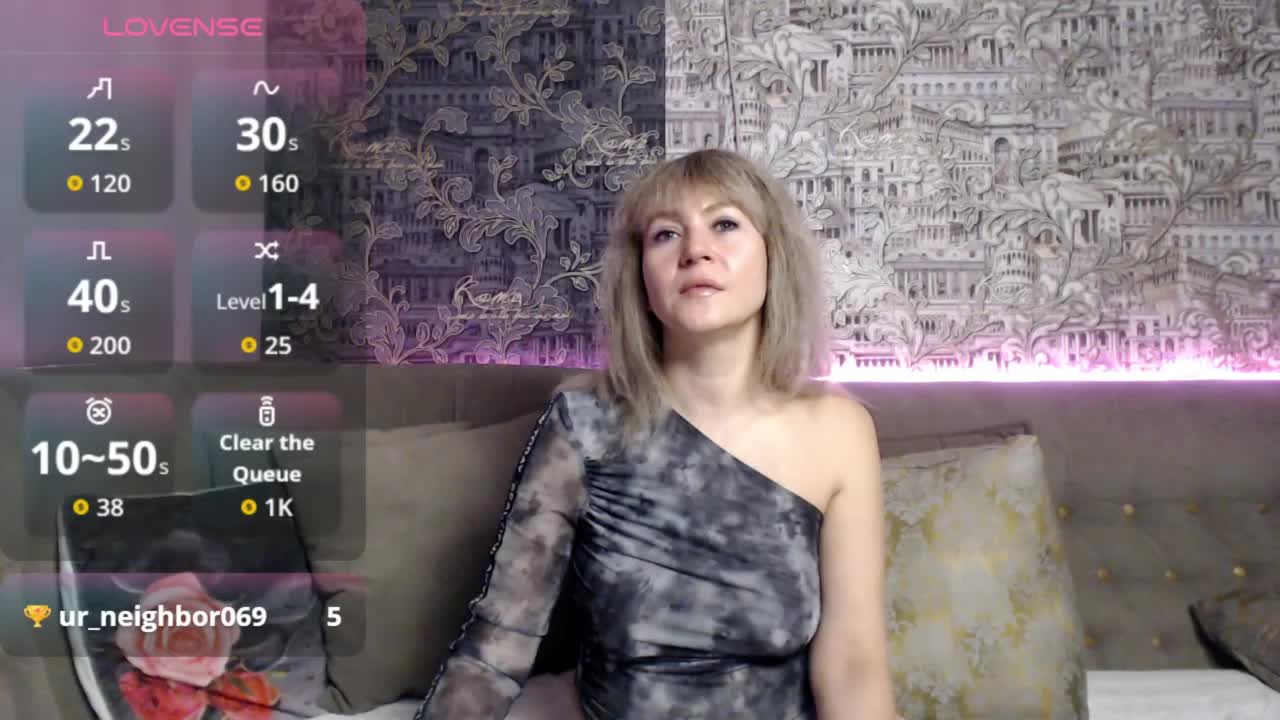 mandy_foxxx Adult Chat September 28, 2025