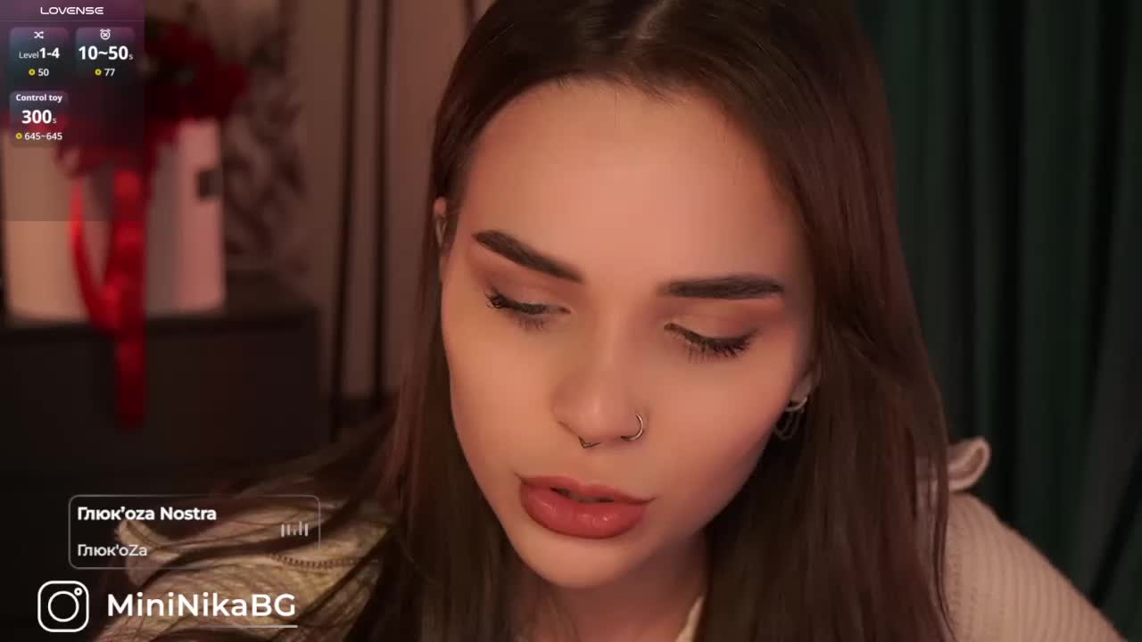 MiniNika Adult Chat September 29, 2025