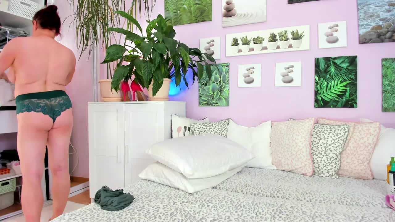 BigTittyGoddess Adult Chat September 29, 2025